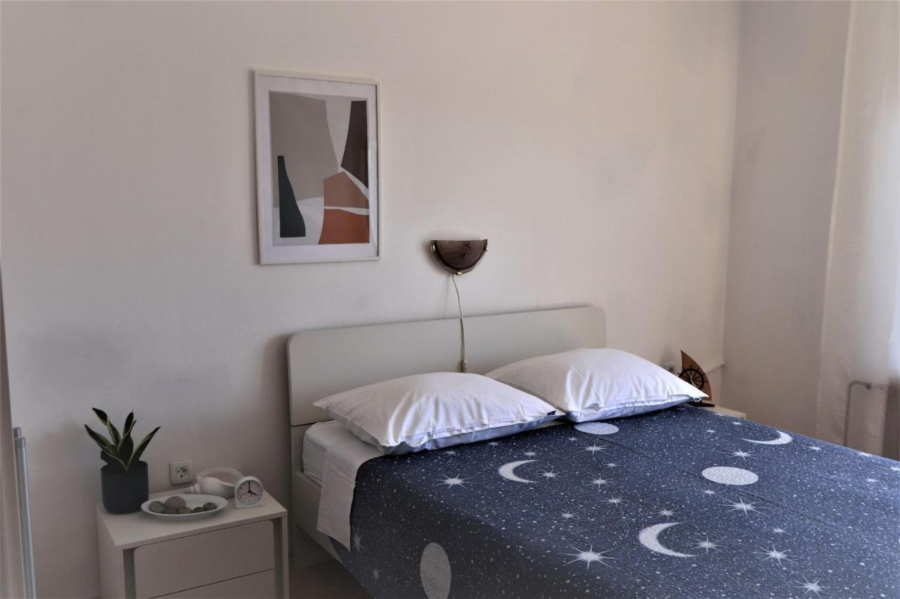 Family Rooms Moela Umago Exterior foto