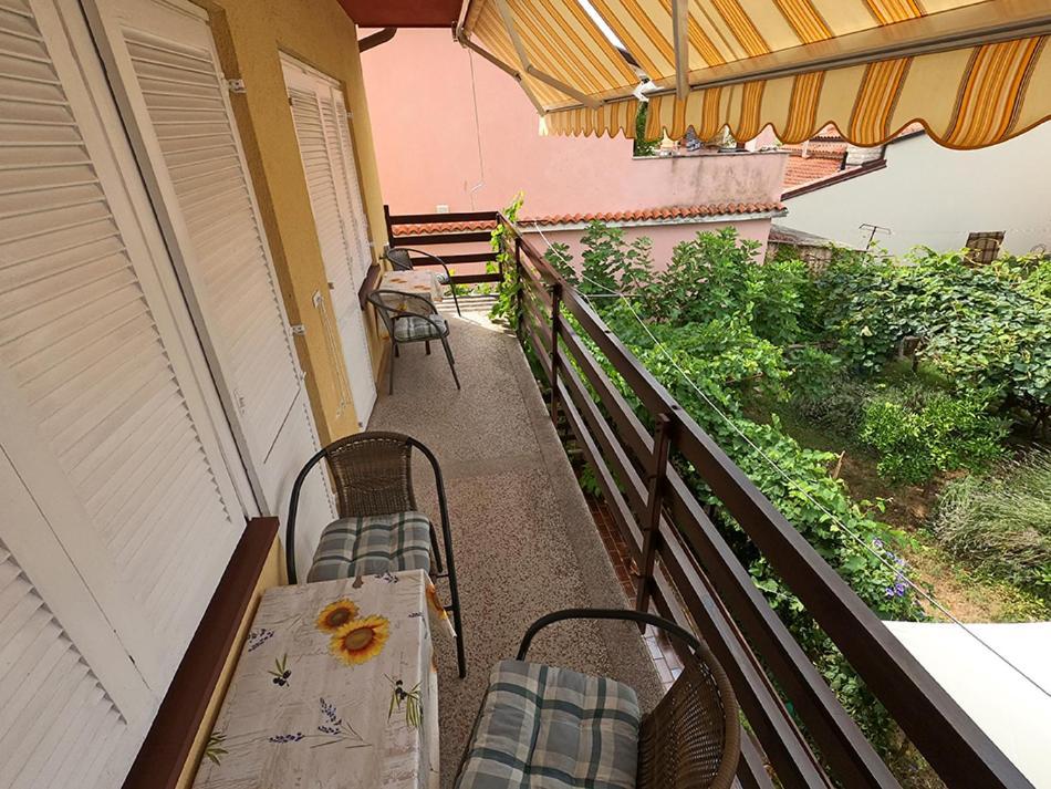Family Rooms Moela Umago Exterior foto